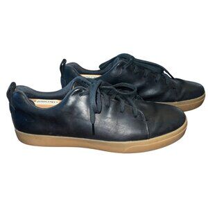 Roots‎ Men's Black Leather Low Top Sneakers Size 10.5 Casual Comfortable Shoes